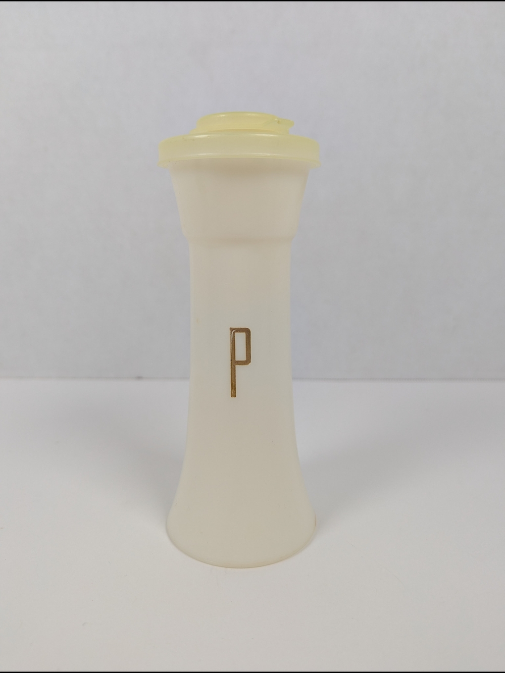 Vintage Tupperware 6.5" White Hourglass Pepper Shaker #718